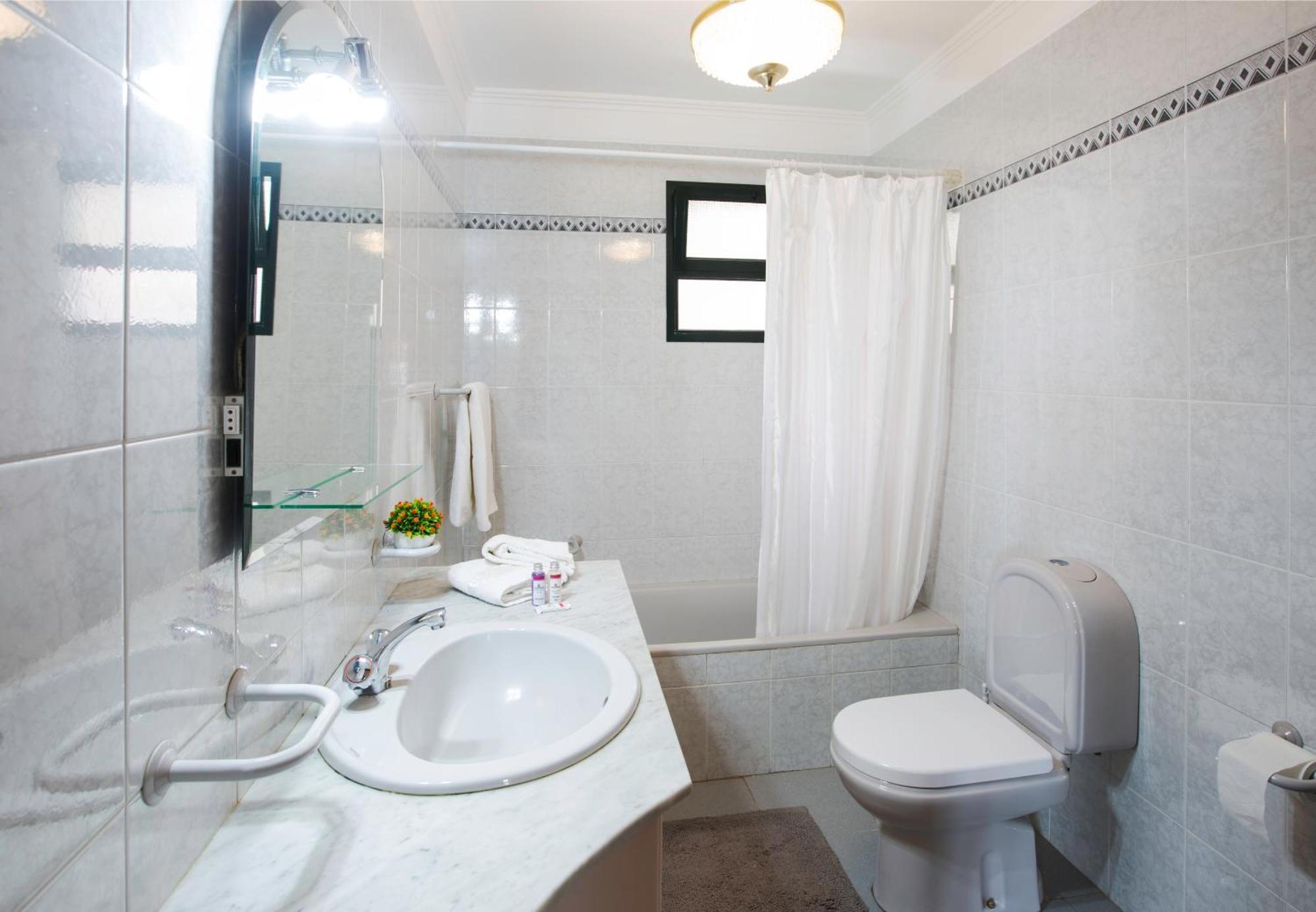 Charming Apartments In Funchal - Sao Goncalo Δωμάτιο φωτογραφία